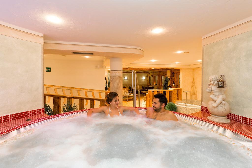קורברה אין בדיה Hotel Bel Sit מראה חיצוני תמונה