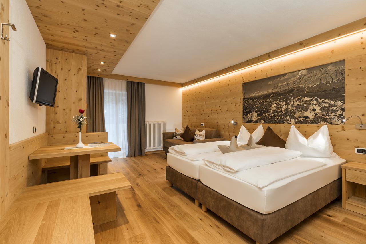 קורברה אין בדיה Hotel Bel Sit מראה חיצוני תמונה